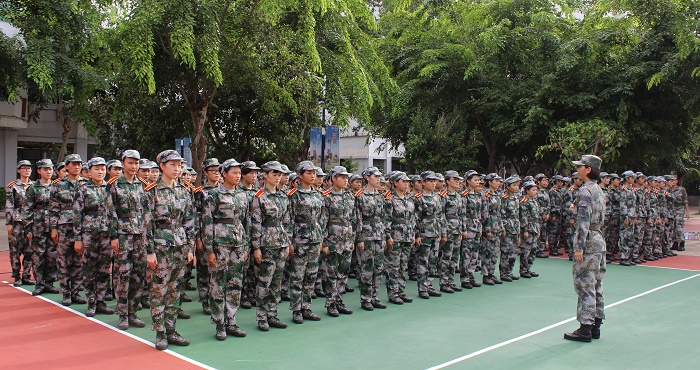 9月2日，2016年學生軍訓正式開始（海職青年記者團__李菊霞攝影）.jpg